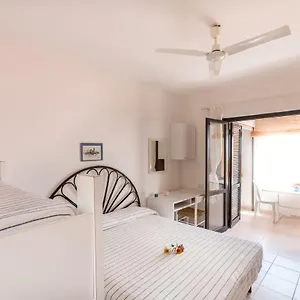 Apartment Free Beach, Monte Nai